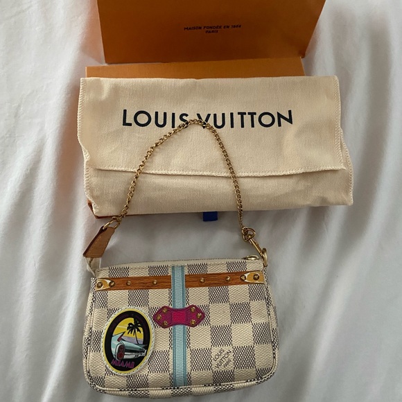 Louis Vuitton Pochette - Picture 2 of 6